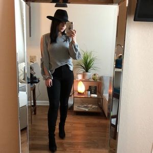 American Eagle Grey Sweater